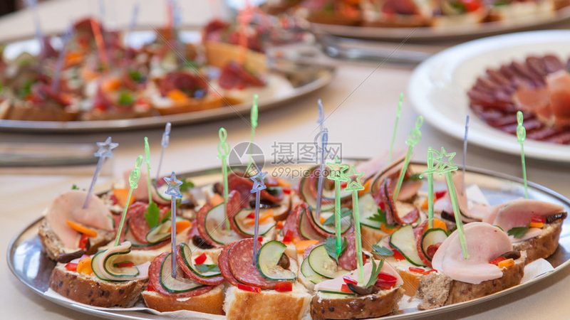 办公室零食，健康低卡新选择**